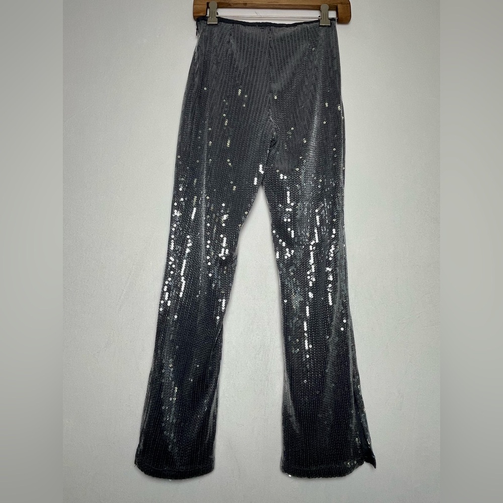 Kimchi Blue Women’s Sequin Flare Pants Whimsygoth Y2K Silver Disco Rave Size 0 - Picture 5 of 6